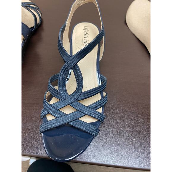 LifeStride Yaya Navy Mic Fab Size 8 Sandals - Picture 6 of 8